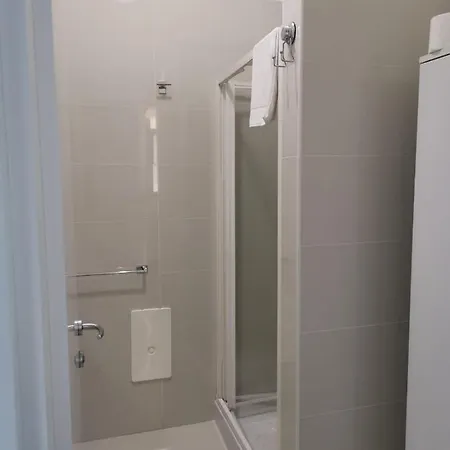 Al Porticciolo Alojamento de Acomodação e Pequeno-almoço