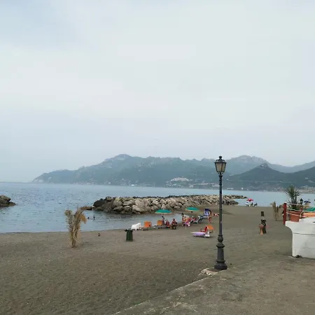 Al Porticciolo Alojamento de Acomodação e Pequeno-almoço