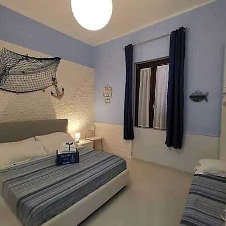 Al Porticciolo Nocleg ze śniadaniem Salerno