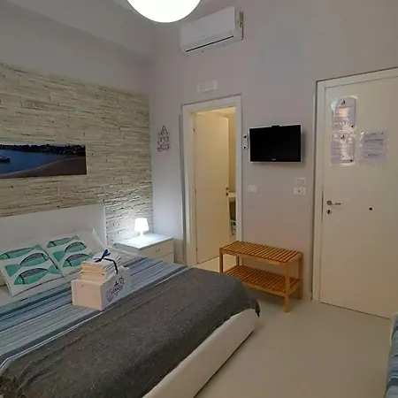 Al Porticciolo Nocleg ze śniadaniem Salerno